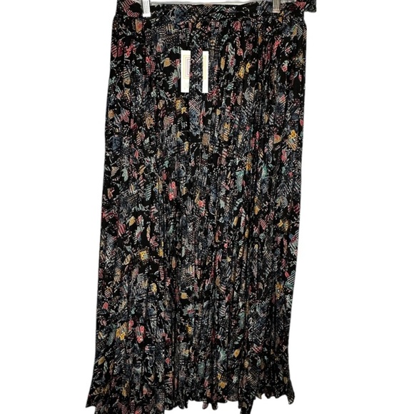 LuLaRoe‎ Deanne Wrap-Around Tie Skirt NWT - Picture 4 of 7